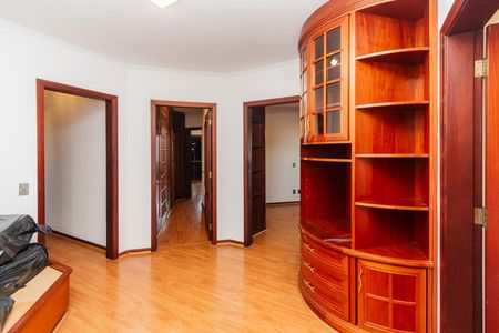 Apartamento para alugar com 217m², 3 quartos e 3 vagas Apartamento para alugar com 217m², 3 quartos e 3 vagasHall das Suítes