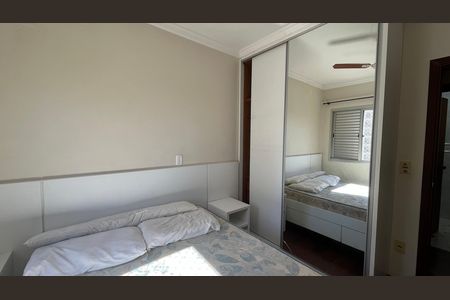 Apartamento para alugar com 184m², 3 quartos e 4 vagas