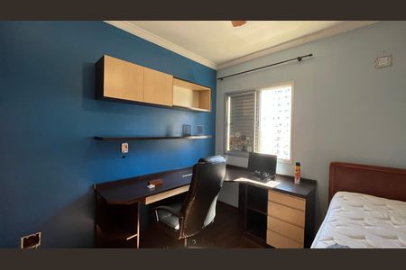 Apartamento para alugar com 184m², 3 quartos e 4 vagas