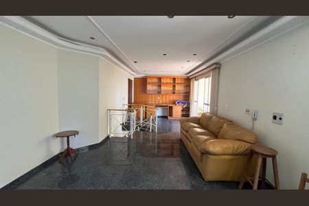 Apartamento para alugar com 184m², 3 quartos e 4 vagas