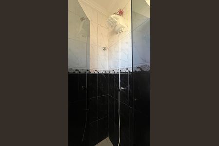 Apartamento para alugar com 184m², 3 quartos e 4 vagas