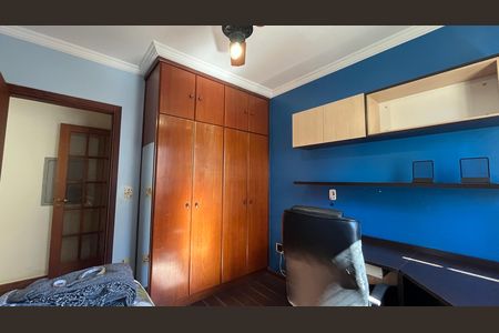 Apartamento para alugar com 184m², 3 quartos e 4 vagas