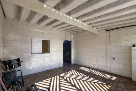 Casa para alugar com 150m², 3 quartos e 1 vaga Casa para alugar com 150m², 3 quartos e 1 vagaGaragem