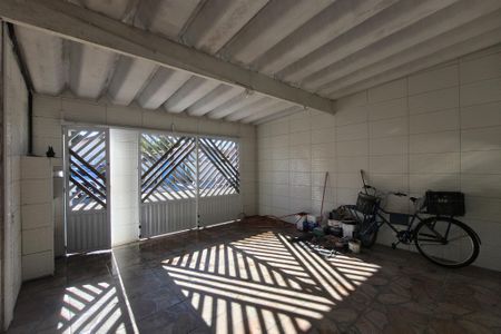 Casa para alugar com 150m², 3 quartos e 1 vaga Casa para alugar com 150m², 3 quartos e 1 vagaGaragem