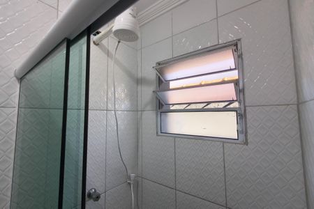 Casa para alugar com 150m², 3 quartos e 1 vaga Casa para alugar com 150m², 3 quartos e 1 vagaBanheiro