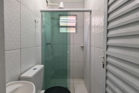 Casa para alugar com 150m², 3 quartos e 1 vaga Casa para alugar com 150m², 3 quartos e 1 vagaBanheiro