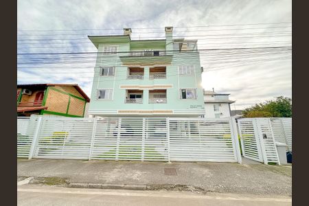 Apartamento para alugar com 62m², 2 quartos e 1 vagaFachada