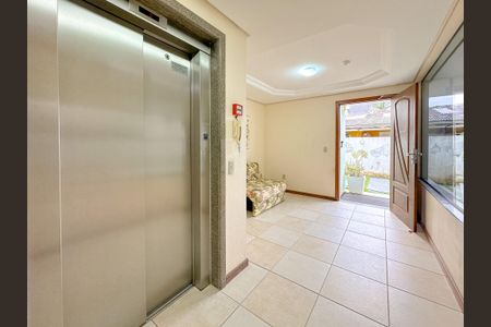 Apartamento para alugar com 62m², 2 quartos e 1 vagaElevador