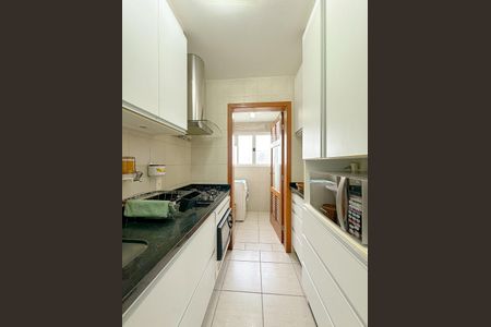 Apartamento para alugar com 62m², 2 quartos e 1 vagaCozinha