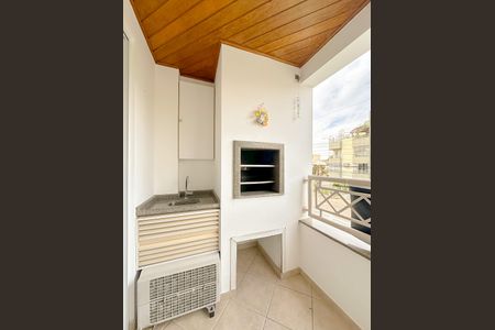 Apartamento para alugar com 62m², 2 quartos e 1 vagaVaranda da Sala