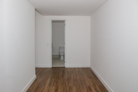 Apartamento à venda com 188m², 3 quartos e 2 vagas Apartamento à venda com 188m², 3 quartos e 2 vagasSuíte 1