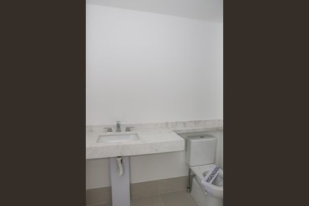 Apartamento à venda com 188m², 3 quartos e 2 vagas Apartamento à venda com 188m², 3 quartos e 2 vagasBanheiro da Suíte 3