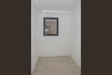 Apartamento à venda com 188m², 3 quartos e 2 vagas Apartamento à venda com 188m², 3 quartos e 2 vagasEscritório