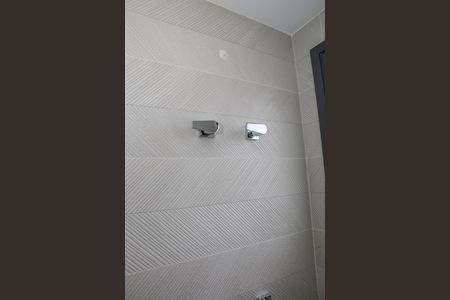 Apartamento à venda com 188m², 3 quartos e 2 vagas Apartamento à venda com 188m², 3 quartos e 2 vagasBanheiro da Suíte 2