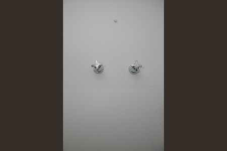 Apartamento à venda com 188m², 3 quartos e 2 vagas Apartamento à venda com 188m², 3 quartos e 2 vagasBanheiro de serviço