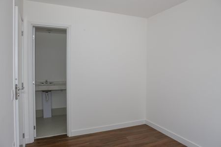 Apartamento à venda com 188m², 3 quartos e 2 vagas Apartamento à venda com 188m², 3 quartos e 2 vagasSuíte 3
