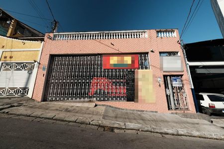 Casa à venda com 400m², 4 quartos e 4 vagasFachada
