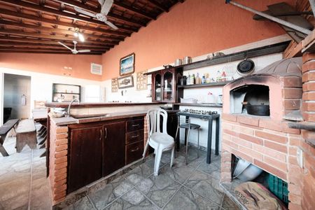 Casa à venda com 400m², 4 quartos e 4 vagasÁrea gourmet
