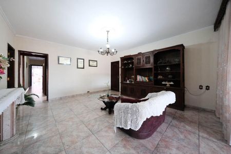 Casa à venda com 400m², 4 quartos e 4 vagasSala