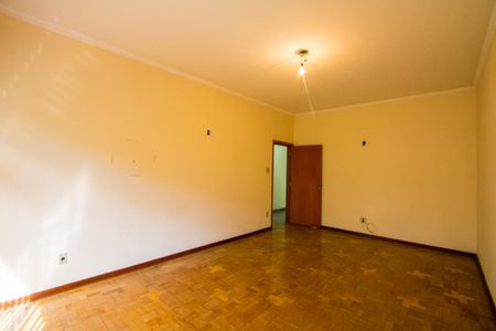Sala de casa à venda com 3 quartos, 360m² em Vila Homero Thon, Santo André