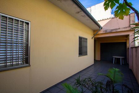 Quintal de casa à venda com 3 quartos, 360m² em Vila Homero Thon, Santo André