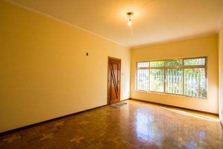Sala de casa à venda com 3 quartos, 360m² em Vila Homero Thon, Santo André