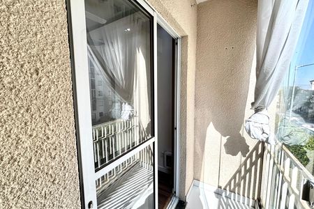 Apartamento para alugar com 68m², 3 quartos e 1 vaga Apartamento para alugar com 68m², 3 quartos e 1 vagaSacada