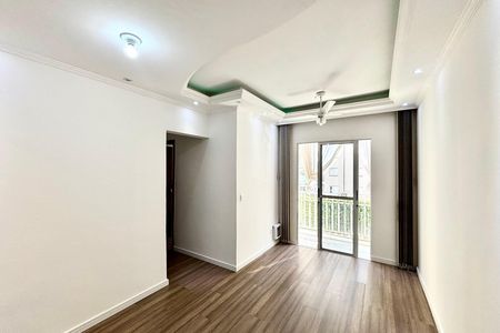 Sala  de apartamento para alugar com 3 quartos, 68m² em Jardim Sao Miguel, Ferraz de Vasconcelos