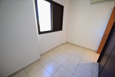 Apartamento para alugar com 108m², 3 quartos e 2 vagasQuarto 2