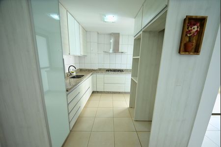 Apartamento para alugar com 108m², 3 quartos e 2 vagasCozinha