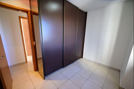Apartamento para alugar com 108m², 3 quartos e 2 vagasQuarto 2