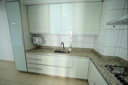 Apartamento para alugar com 108m², 3 quartos e 2 vagasCozinha