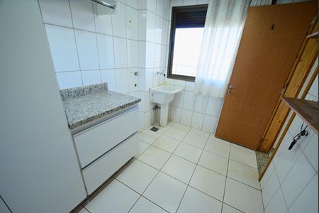 Apartamento para alugar com 108m², 3 quartos e 2 vagasÁrea de serviço 