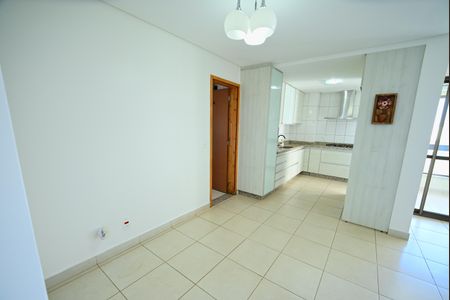 Apartamento para alugar com 108m², 3 quartos e 2 vagasCozinha