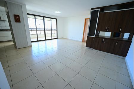 Sala de apartamento para alugar com 3 quartos, 108m² em Vila dos Alpes, Goiânia