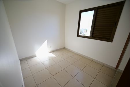 Apartamento para alugar com 108m², 3 quartos e 2 vagasQuarto