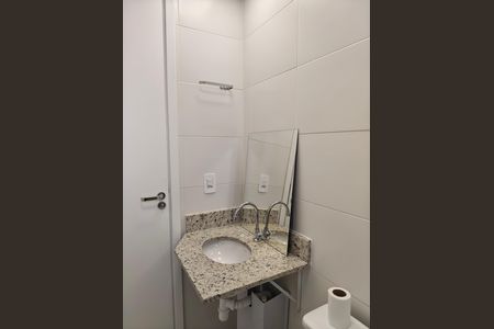 Apartamento para alugar com 47m², 2 quartos e sem vagaBanheiro