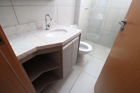 Apartamento para alugar com 70m², 3 quartos e 1 vagaBanheiro do Quarto 1