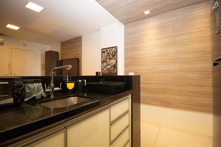 Studio à venda com 40m², 1 quarto e 1 vaga Studio à venda com 40m², 1 quarto e 1 vagaCozinha e Área de Serviço