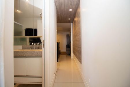 Studio à venda com 40m², 1 quarto e 1 vaga Studio à venda com 40m², 1 quarto e 1 vagaCorredor
