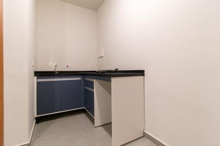 Apartamento para alugar com 27m², 1 quarto e sem vaga Apartamento para alugar com 27m², 1 quarto e sem vagaCozinha - Armários