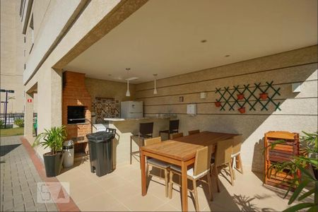 Apartamento à venda com 64m², 3 quartos e 1 vaga Apartamento à venda com 64m², 3 quartos e 1 vagaÁrea comum - Churrasqueira