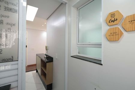 Apartamento à venda com 64m², 3 quartos e 1 vaga Apartamento à venda com 64m², 3 quartos e 1 vagaÁrea de Serviço