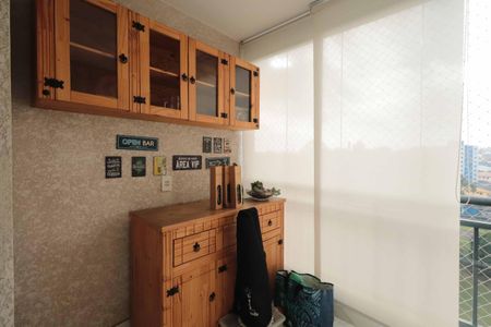 Apartamento à venda com 64m², 3 quartos e 1 vaga Apartamento à venda com 64m², 3 quartos e 1 vagaSacada