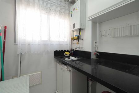 Apartamento à venda com 64m², 3 quartos e 1 vaga Apartamento à venda com 64m², 3 quartos e 1 vagaÁrea de Serviço