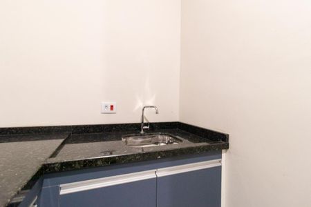 Studio para alugar com 27m², 1 quarto e sem vaga Studio para alugar com 27m², 1 quarto e sem vagaCozinha - Armários