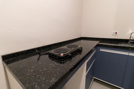 Studio para alugar com 27m², 1 quarto e sem vaga Studio para alugar com 27m², 1 quarto e sem vagaCozinha - Armários