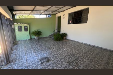 Casa para alugar com 260m², 3 quartos e 2 vagas