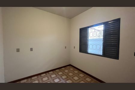 Casa para alugar com 260m², 3 quartos e 2 vagas