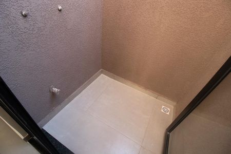 Studio para alugar com 25m², 1 quarto e sem vaga Studio para alugar com 25m², 1 quarto e sem vagaÁrea de Serviço
